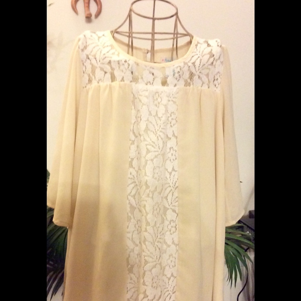 🌺 Girls Flying Tomato Cream Tunic with Ivory Lace